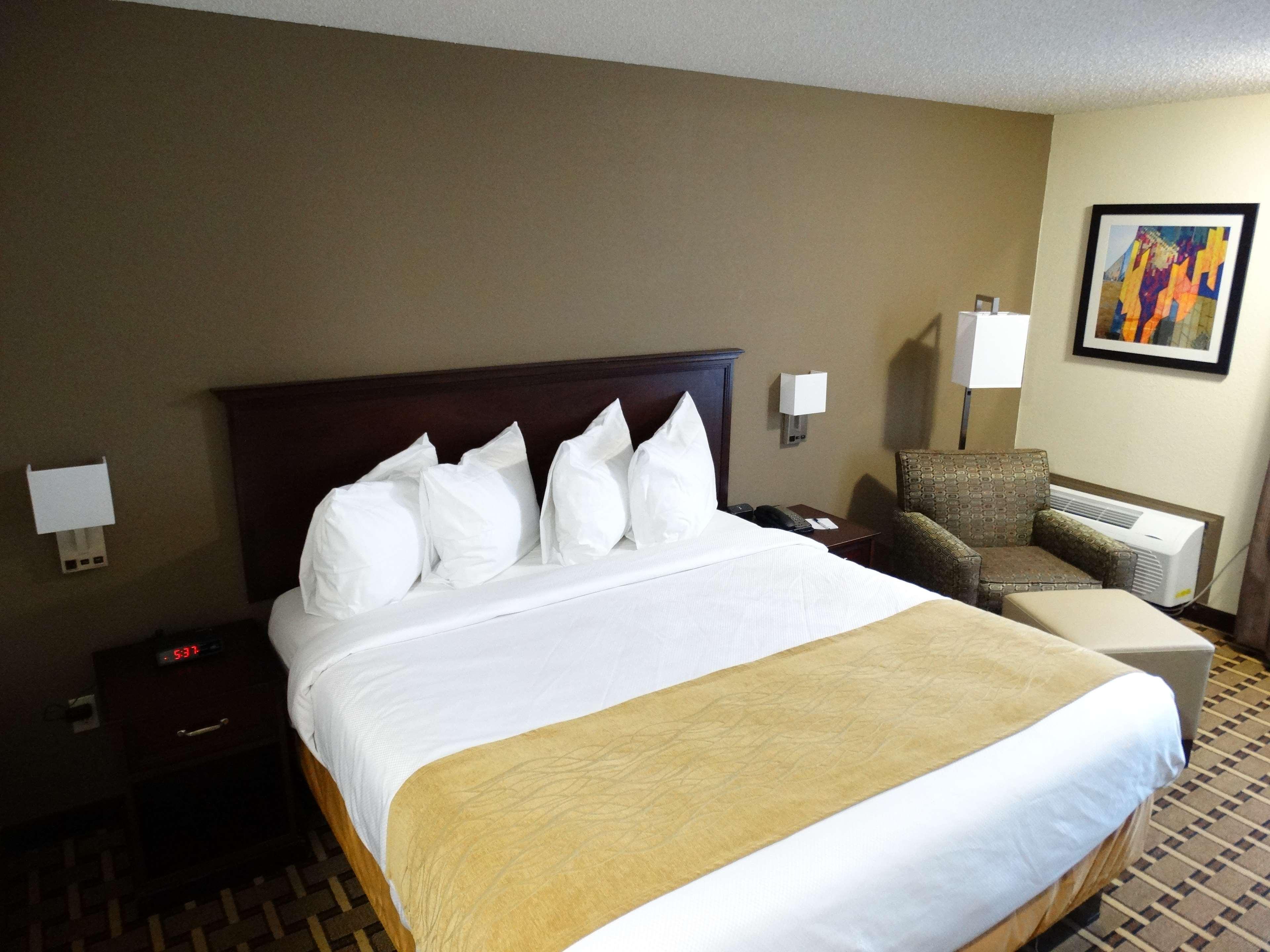 Best Western Overland Park Hotel Exterior photo